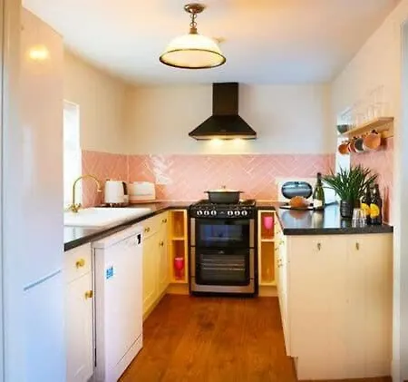 Casa de Férias Croft - Quiet Residential Area Only 5 Min Walk From The Filey